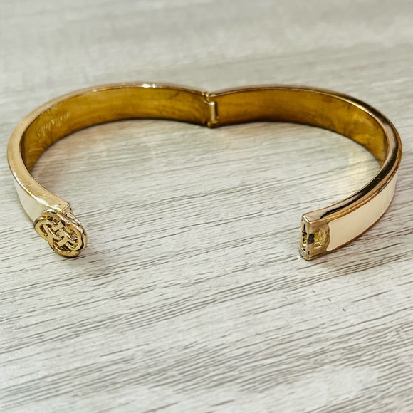 Stella & Dot Lindsay Ivory Enamel Bangle Bracelet - Picture 2 of 12